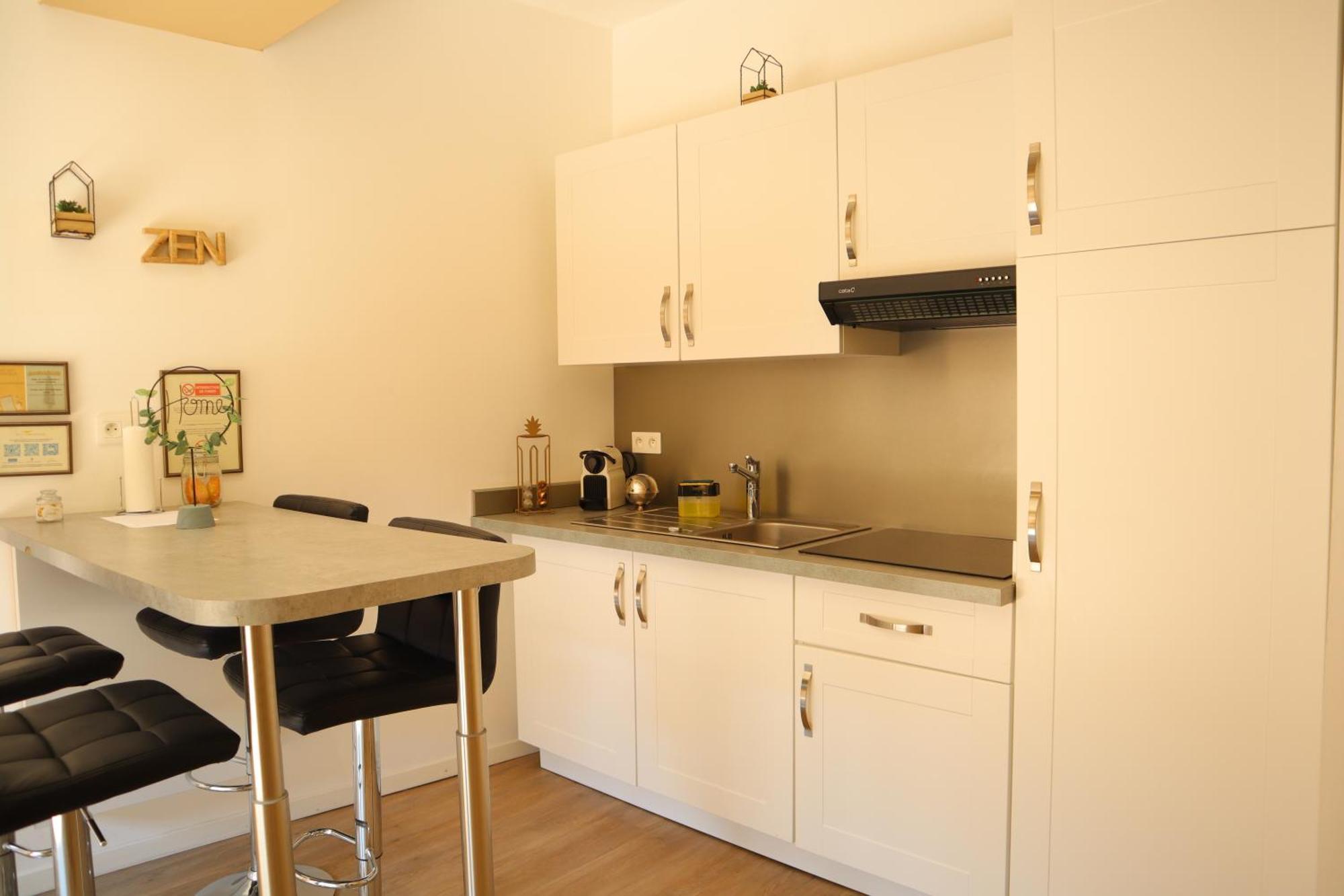 Appartement - Parking Prive Gratuit, Proche Centre-Ville Et Gare De Saint-Omer Saint-Omer (Pas-de-Calais) Bagian luar foto